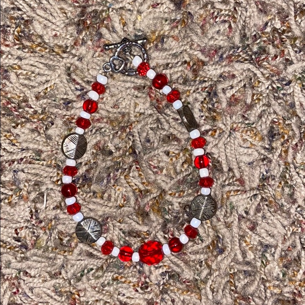 Pretty Red/ White Bracelet